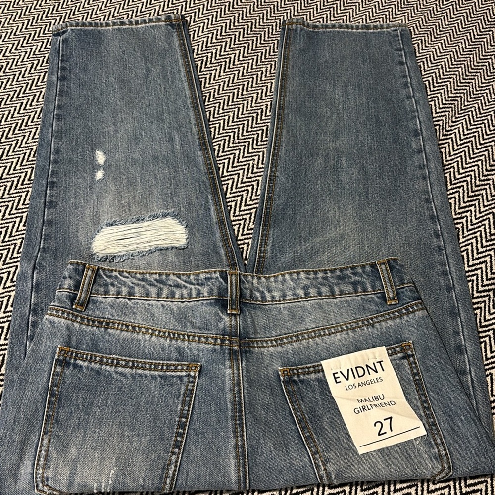 EVIDNT Malibu Medium Wash Distressed Girlfriend Jeans | Sz 27 - Picture 8 of 11
